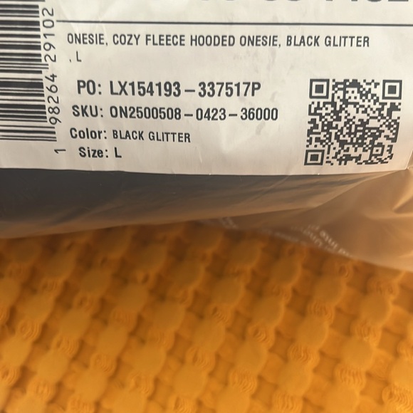 Fabletics Cozy Fleece Hooded Onesie. Black Glitter. New with tags. Size large - Picture 6 of 8